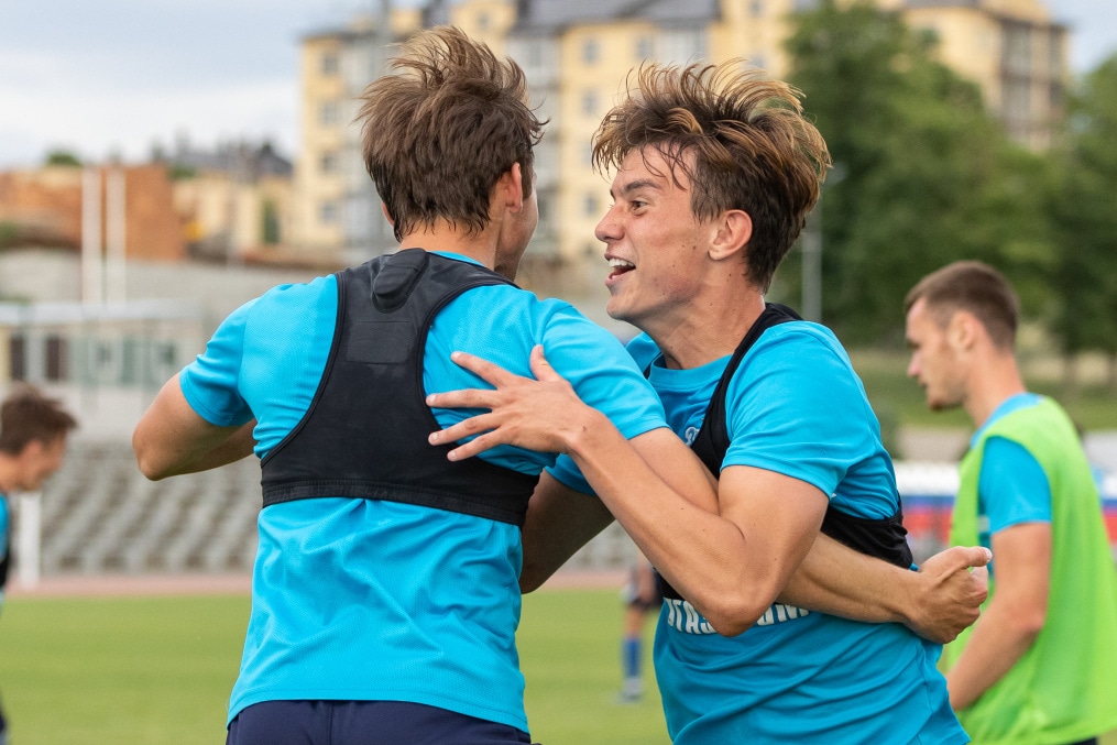 «Газпром» — тренировочные сборы «Зенита»-м в Ставропольском крае:  5 июля, вечерняя тренировка