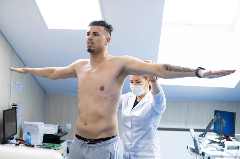 Медосмотр новых игроков «Зенита» в ММЦ «СОГАЗ»