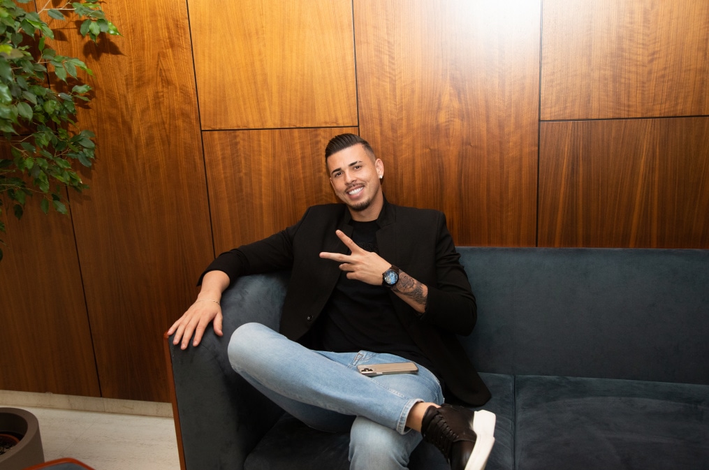 Подписание арендного соглашения с Иваном Куарезмой