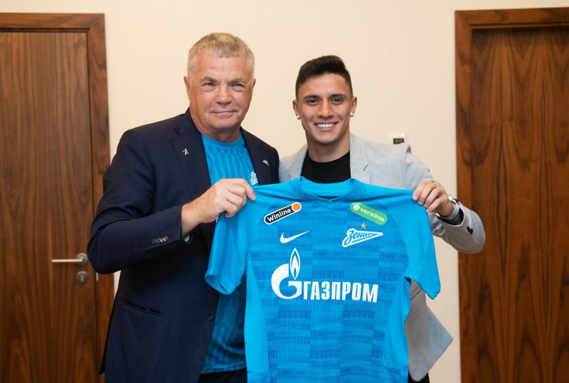 Подписание арендного соглашения с Густаво Мантуаном