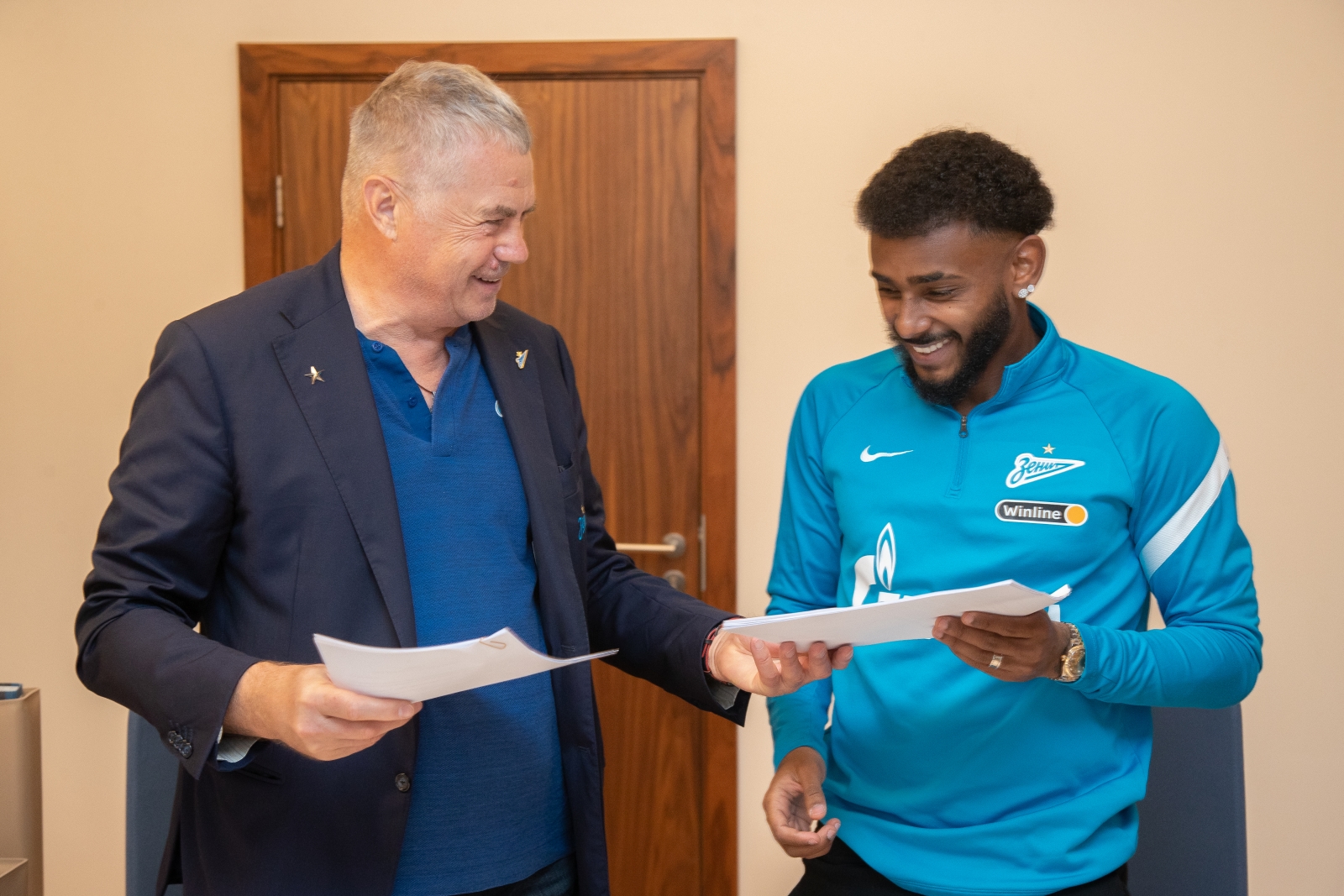 «Зенит» продлил контракт с Венделом