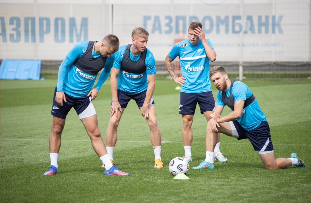 Открытая тренировка «Зенита» перед матчем с «Ахматом»