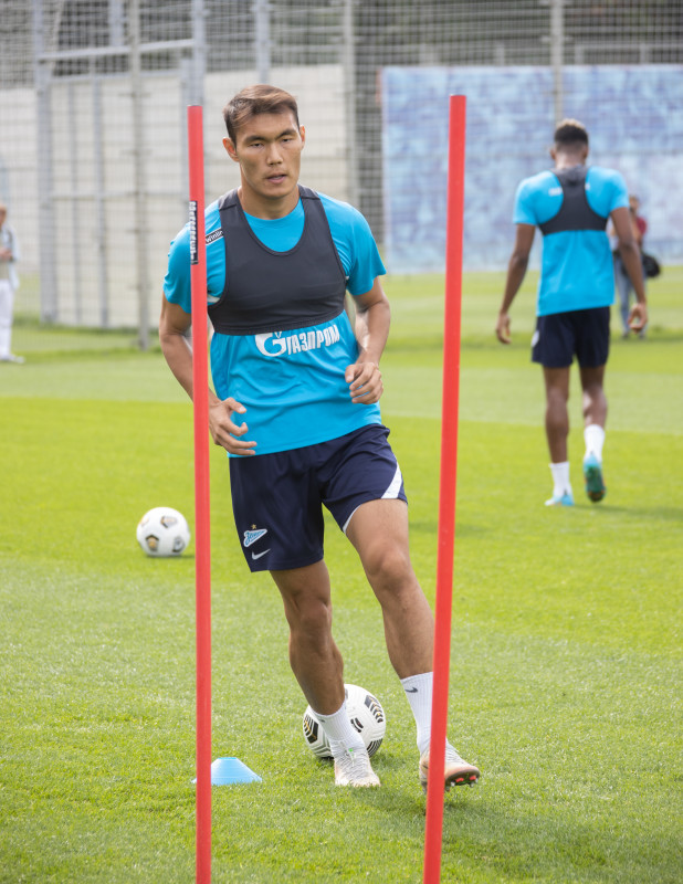 Открытая тренировка «Зенита» перед матчем с «Ахматом»