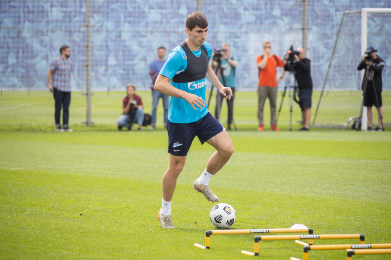 Открытая тренировка «Зенита» перед матчем с «Ахматом»