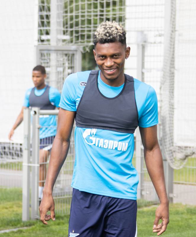 Открытая тренировка «Зенита» перед матчем с «Ахматом»