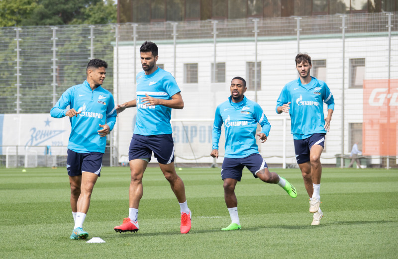 Открытая тренировка «Зенита» перед матчем с «Ахматом»