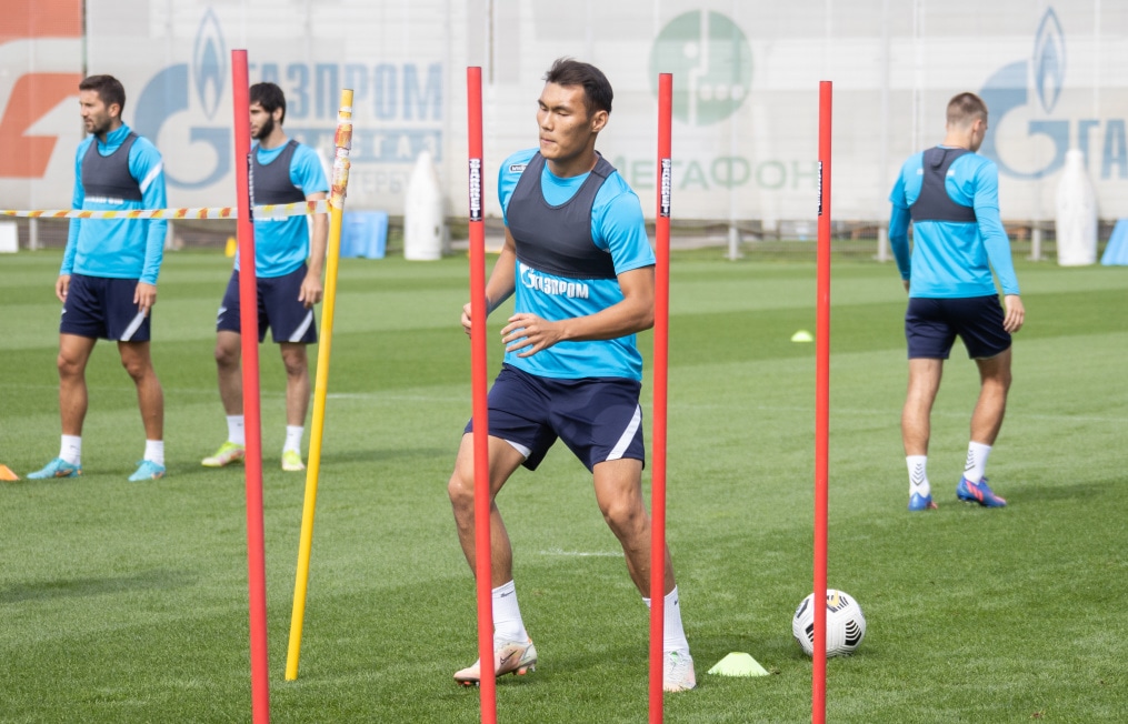 Открытая тренировка «Зенита» перед матчем с «Ахматом»