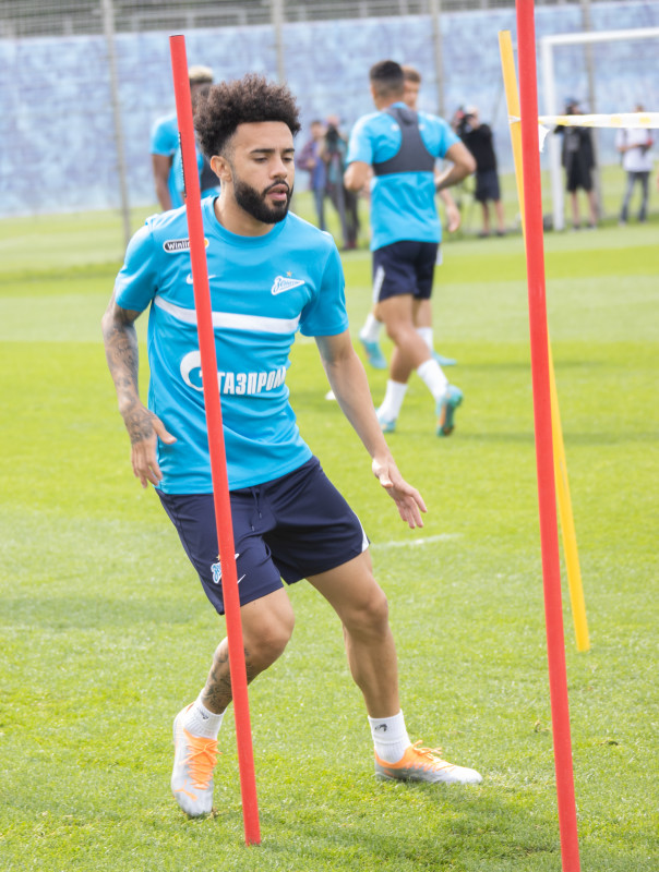 Открытая тренировка «Зенита» перед матчем с «Ахматом»