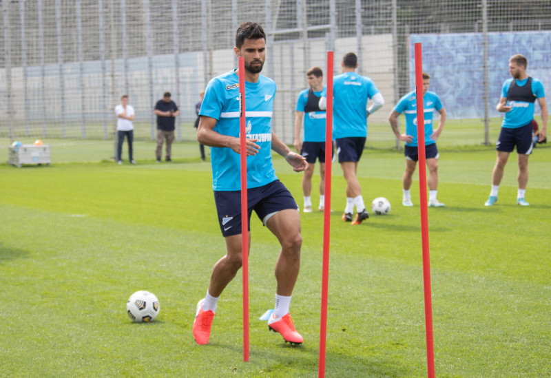 Открытая тренировка «Зенита» перед матчем с «Ахматом»