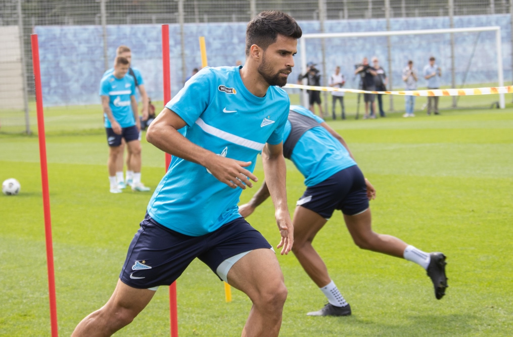 Открытая тренировка «Зенита» перед матчем с «Ахматом»