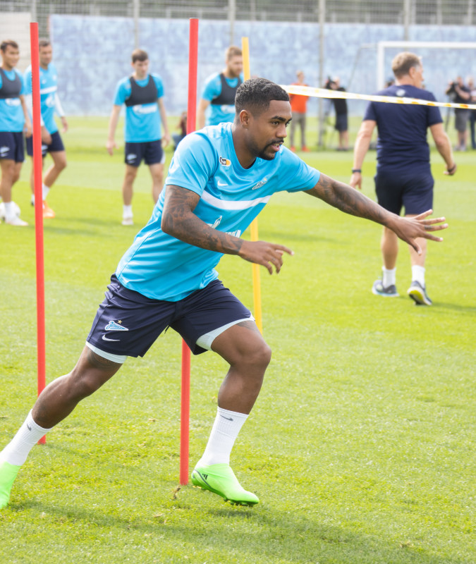 Открытая тренировка «Зенита» перед матчем с «Ахматом»