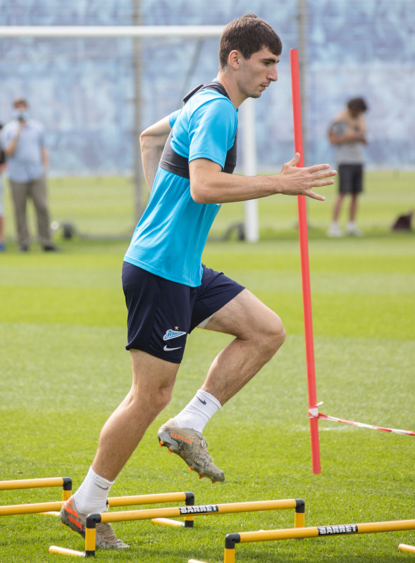 Открытая тренировка «Зенита» перед матчем с «Ахматом»