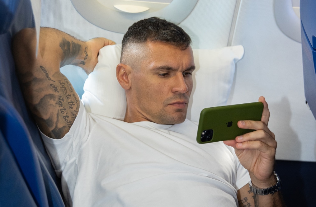 Команда «Зенит» в «Пулково» перед вылетом на матч с «Ахматом»