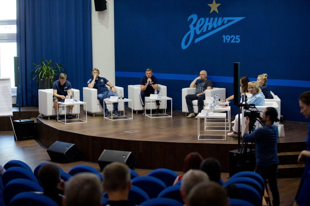 Круглый стол «Видение тренером роли психолога в команде»