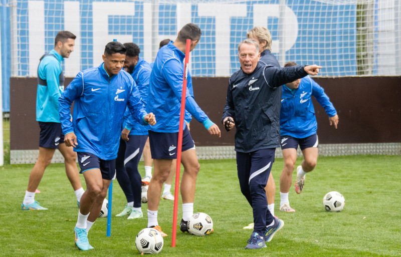 Открытая тренировка основного состава «Зенита» перед матчем с «Факелом»