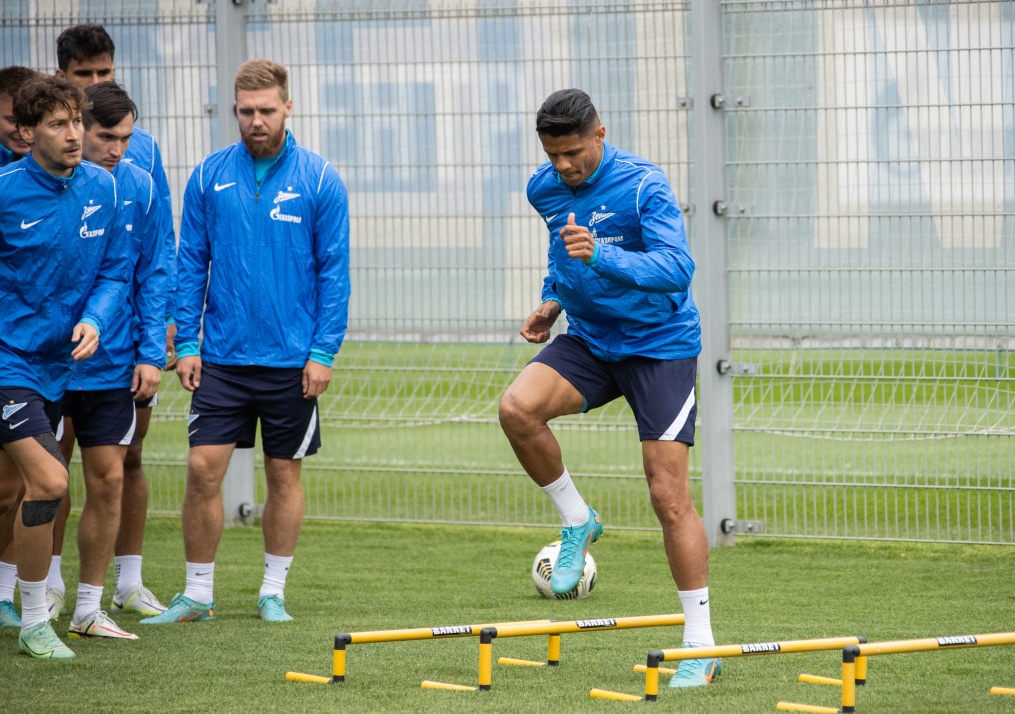 Открытая тренировка основного состава «Зенита» перед матчем с «Факелом»