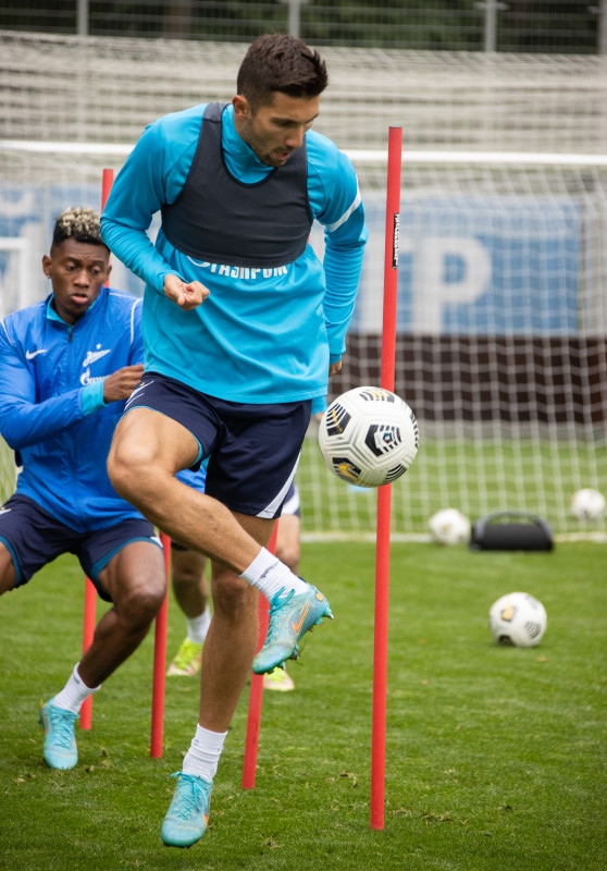 Открытая тренировка основного состава «Зенита» перед матчем с «Факелом»