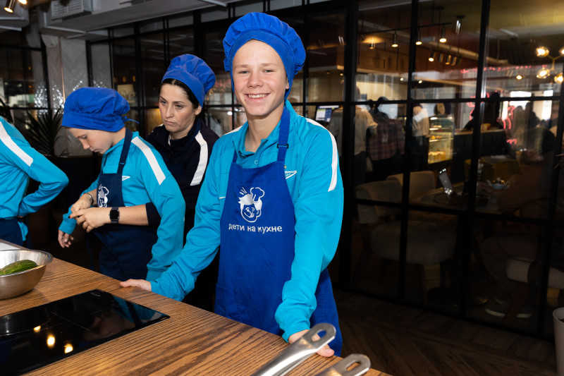 Воспитанники «Газпром»-академии приняли участие в кулинарном мастер-классе