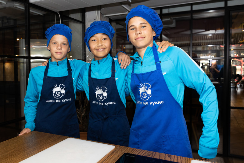 Воспитанники «Газпром»-академии приняли участие в кулинарном мастер-классе