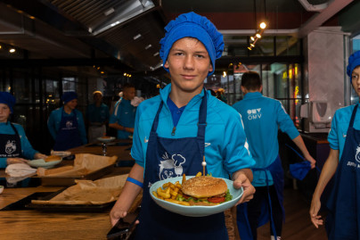 Воспитанники «Газпром»-академии приняли участие в кулинарном мастер-классе