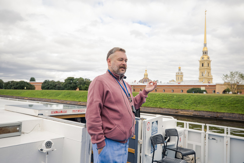 Молодежная команда «Зенита» совершила водное путешествие по Петербургу