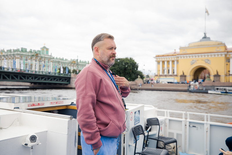Молодежная команда «Зенита» совершила водное путешествие по Петербургу