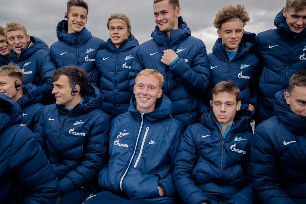 Молодежная команда «Зенита» совершила водное путешествие по Петербургу