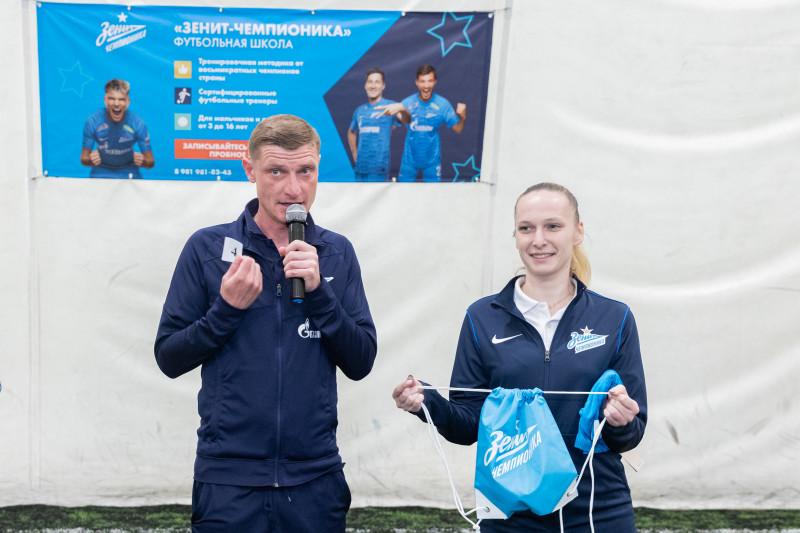 Константин Коноплев на открытии школы «Зенит-Чемпионика»