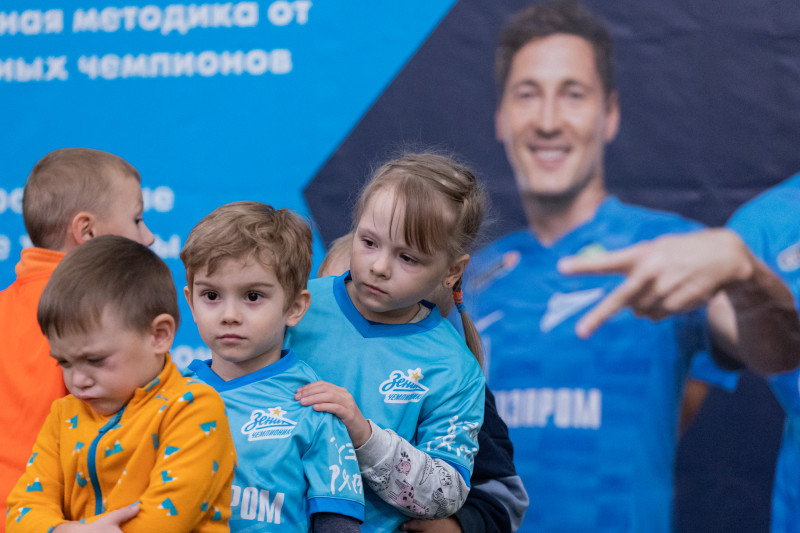 Константин Коноплев на открытии школы «Зенит-Чемпионика»