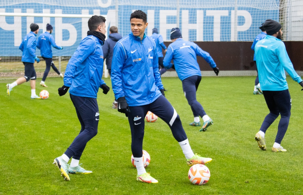 Открытая тренировка «Зенита» перед матчем с«Ахматом»