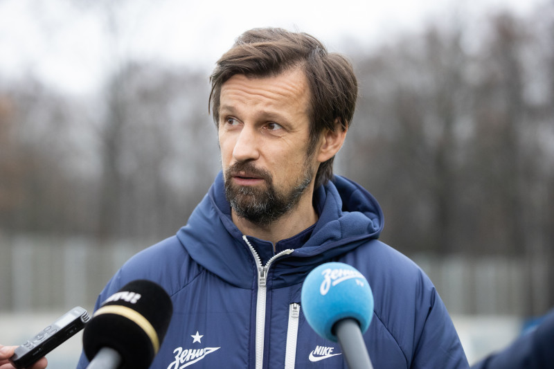 Сергей Семак на пресс-брифинге перед матчем с «Торпедо»