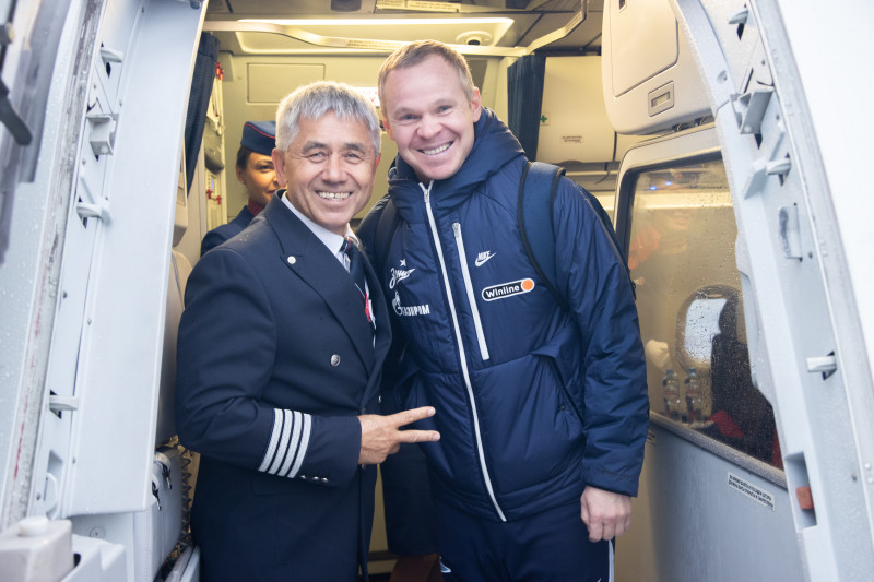 Команда «Зенит» в «Пулково» перед вылетом на матч с «Торпедо»