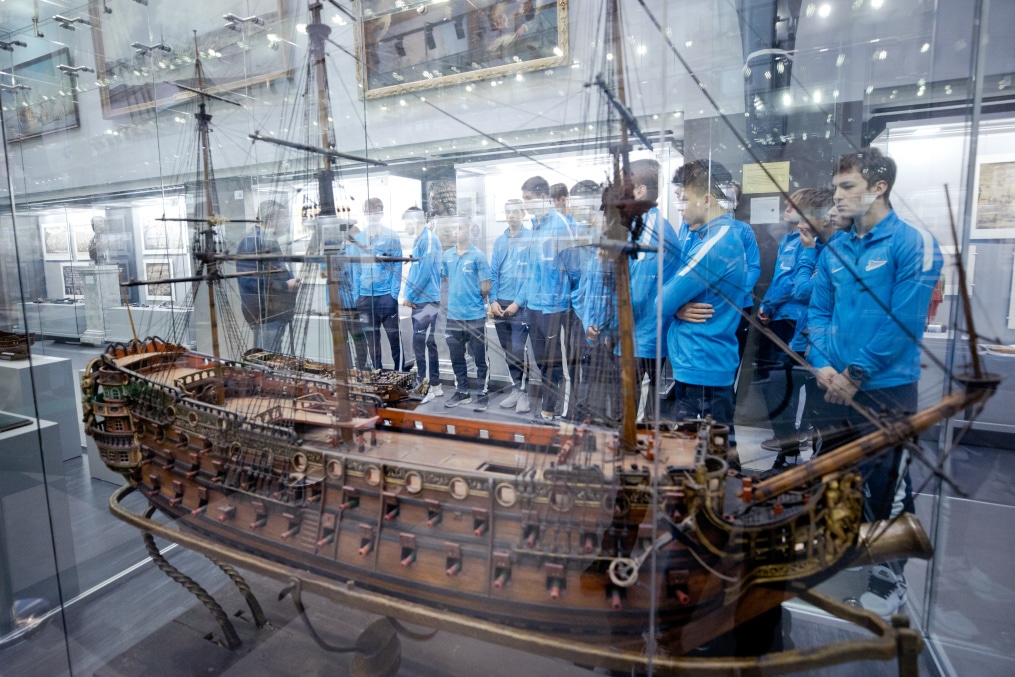 Воспитанники Академии на экскурсии в Военно-Морском музее