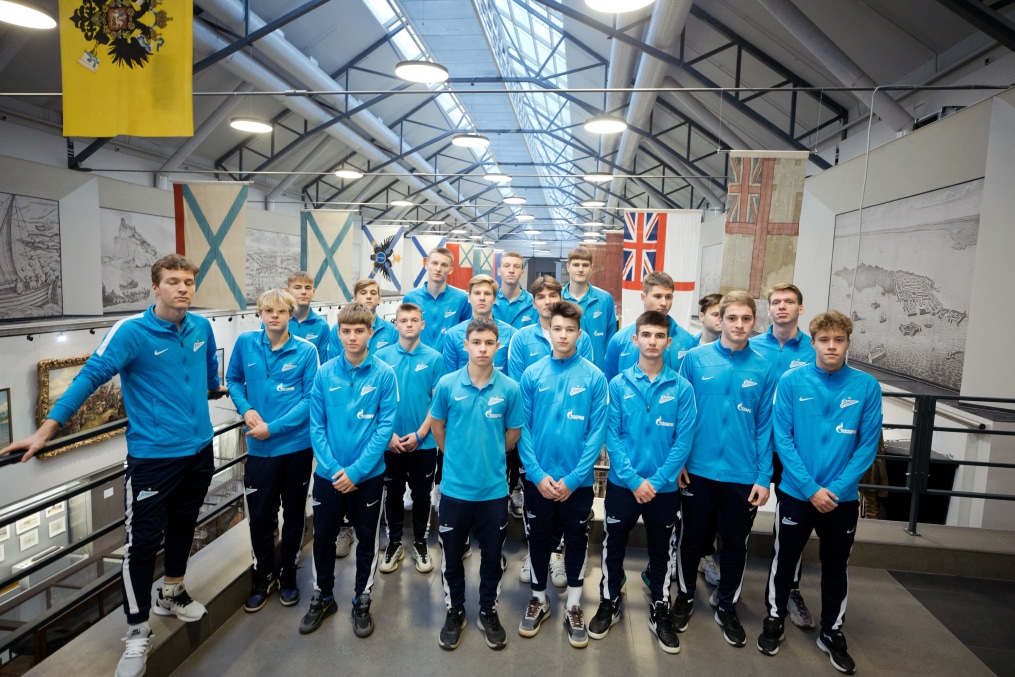 Воспитанники Академии на экскурсии в Военно-Морском музее