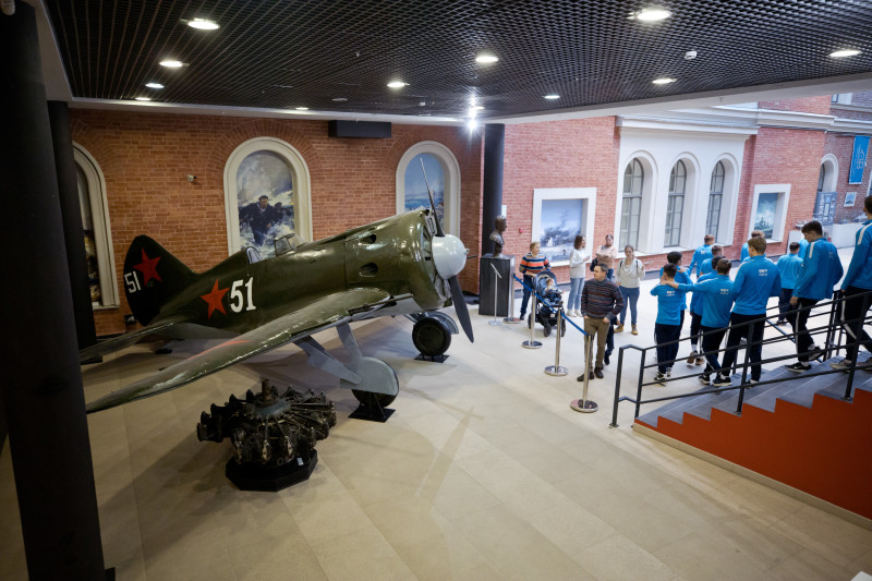 Воспитанники Академии на экскурсии в Военно-Морском музее