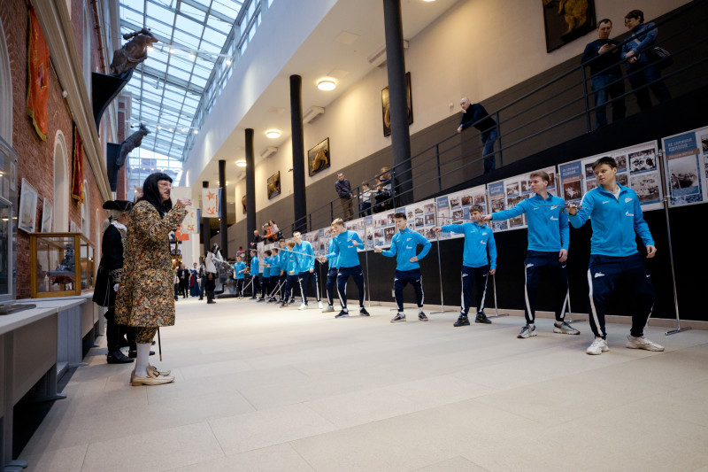 Воспитанники Академии на экскурсии в Военно-Морском музее