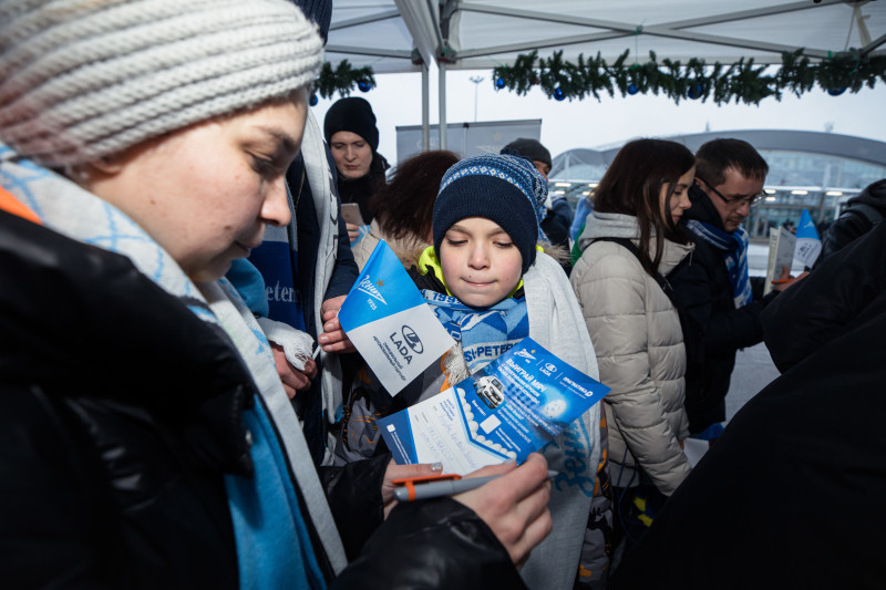 «АвтоВАЗ» на фан-променаде перед матчем «Зенит» — «Спартак»