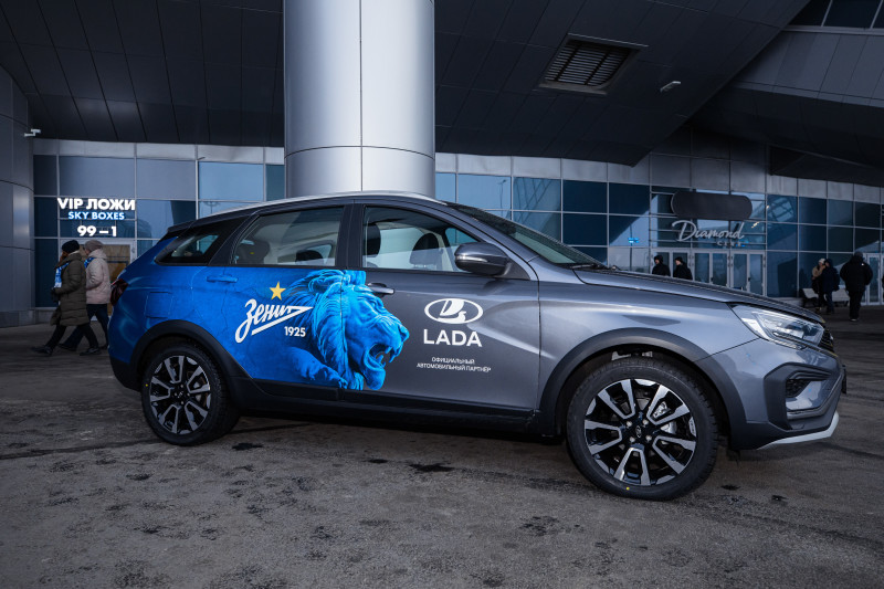 «АвтоВАЗ» на фан-променаде перед матчем «Зенит» — «Спартак»