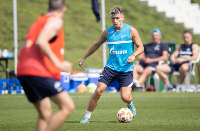 «Газпром»-тренировочные сборы в Катаре: 20 января, утренняя тренировка