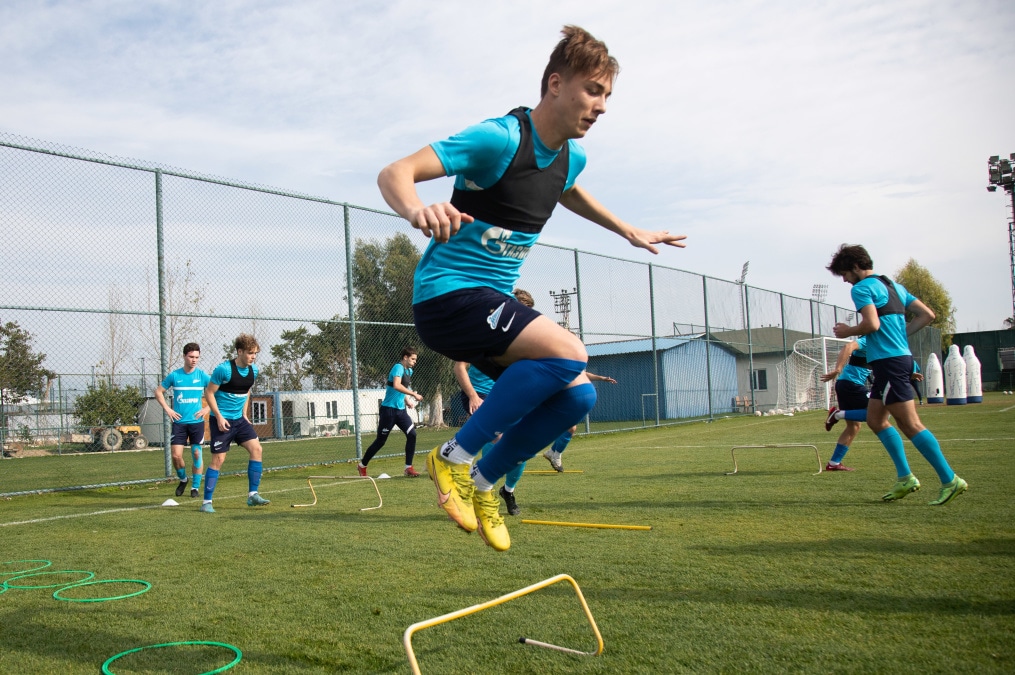 «Газпром»-тренировочные сборы «Зенита»-м в Турции: 27 января, утренняя тренировка