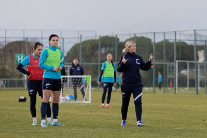 «Газпром»-тренировочные сборы женской  команды «Зенит» в Турции: 3 февраля, вечерняя тренировка