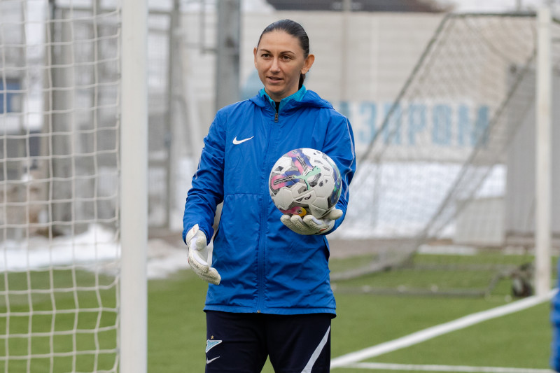 Первая тренировка женской команды в Удельном парке сезона 2023 года