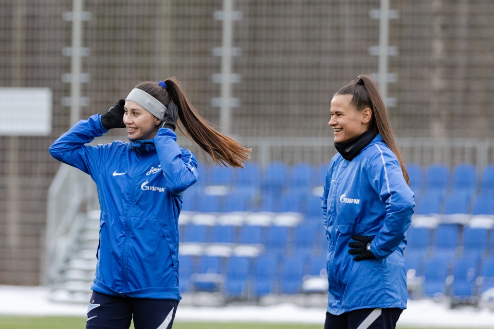 Первая тренировка женской команды в Удельном парке сезона 2023 года