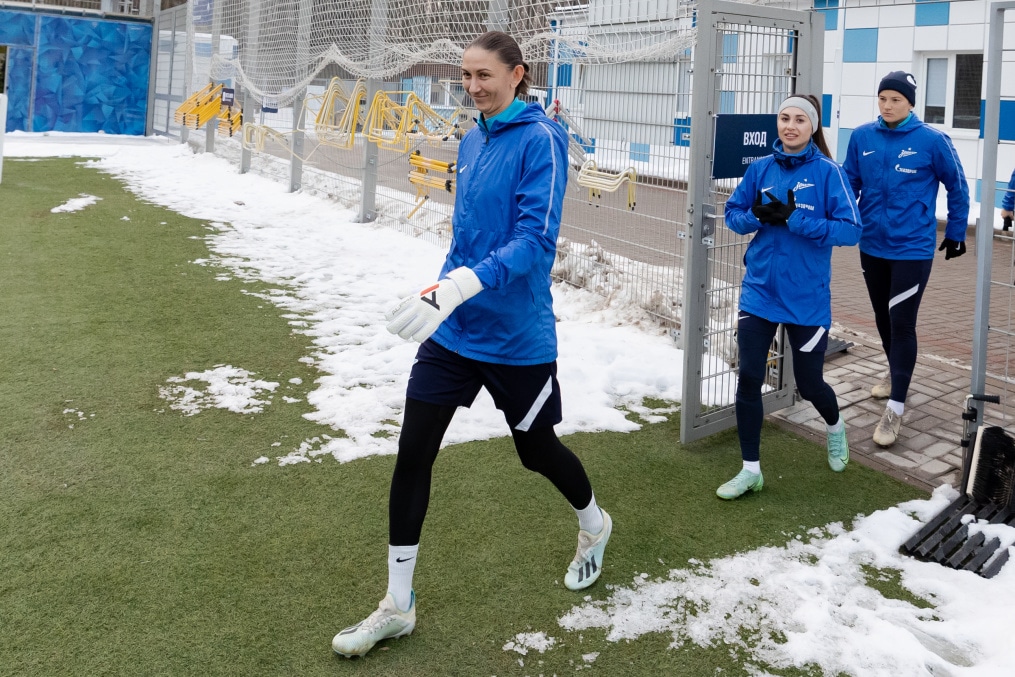 Первая тренировка женской команды в Удельном парке сезона 2023 года