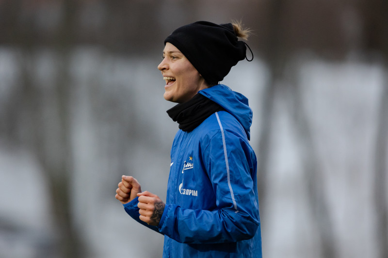 Первая тренировка женской команды в Удельном парке сезона 2023 года