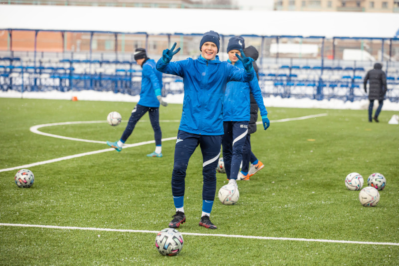 Тренировка команд «Зенит» U-19 и «Зенит» U-18 в «Газпром»-Академии