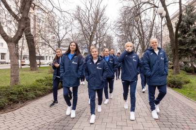 Прогулка женской команды перед матчем с «Краснодаром»