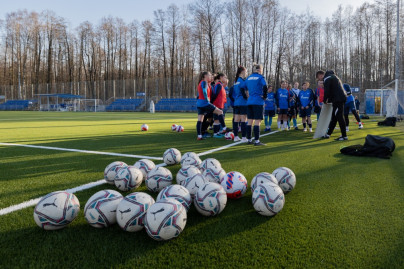 Тренировка молодёжной женской команды «Зенит» перед  стартом сезона 2023