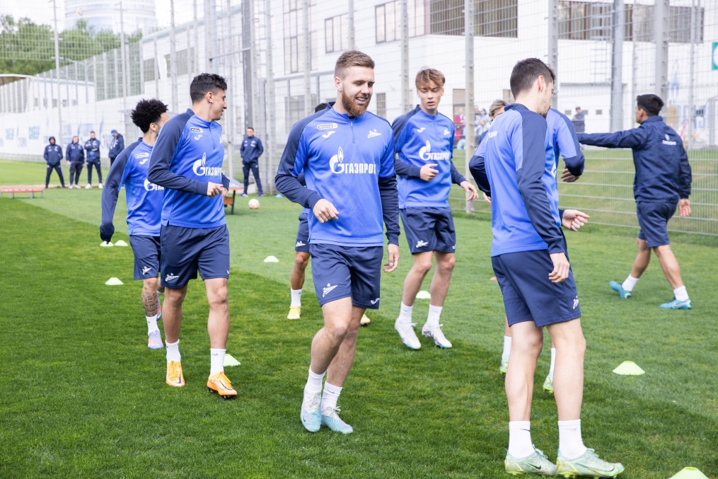Тренировка «Зенита» перед матчем с «Оренбургом»