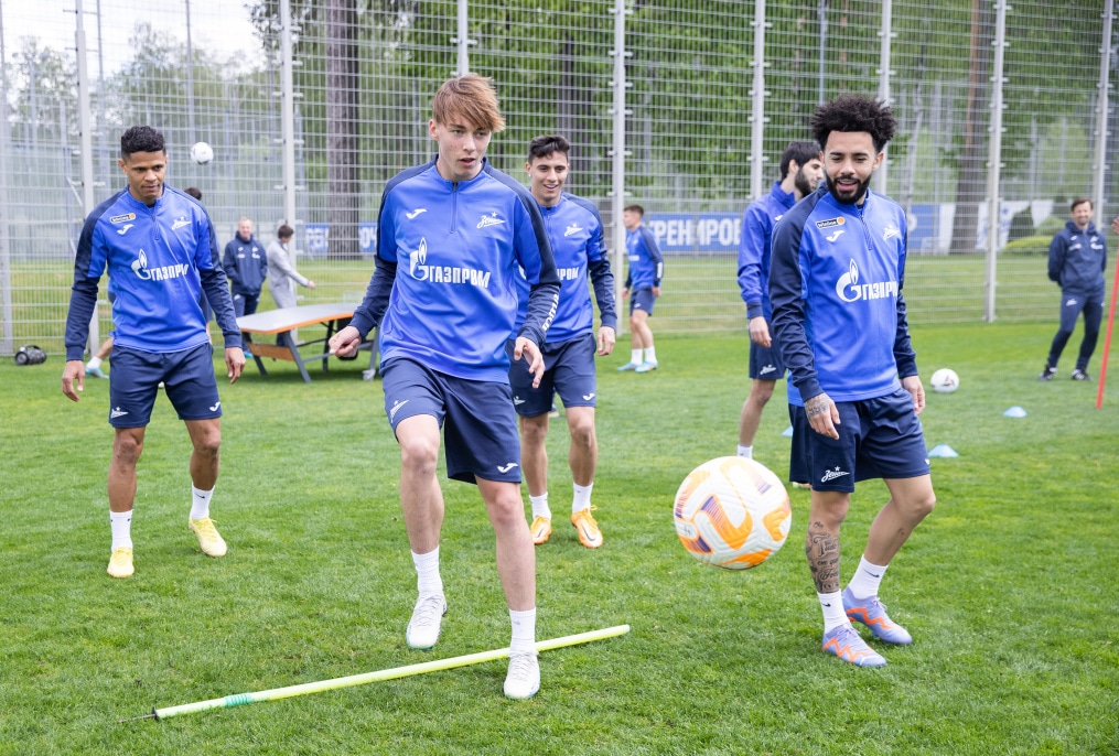 Тренировка «Зенита» перед матчем с «Оренбургом»